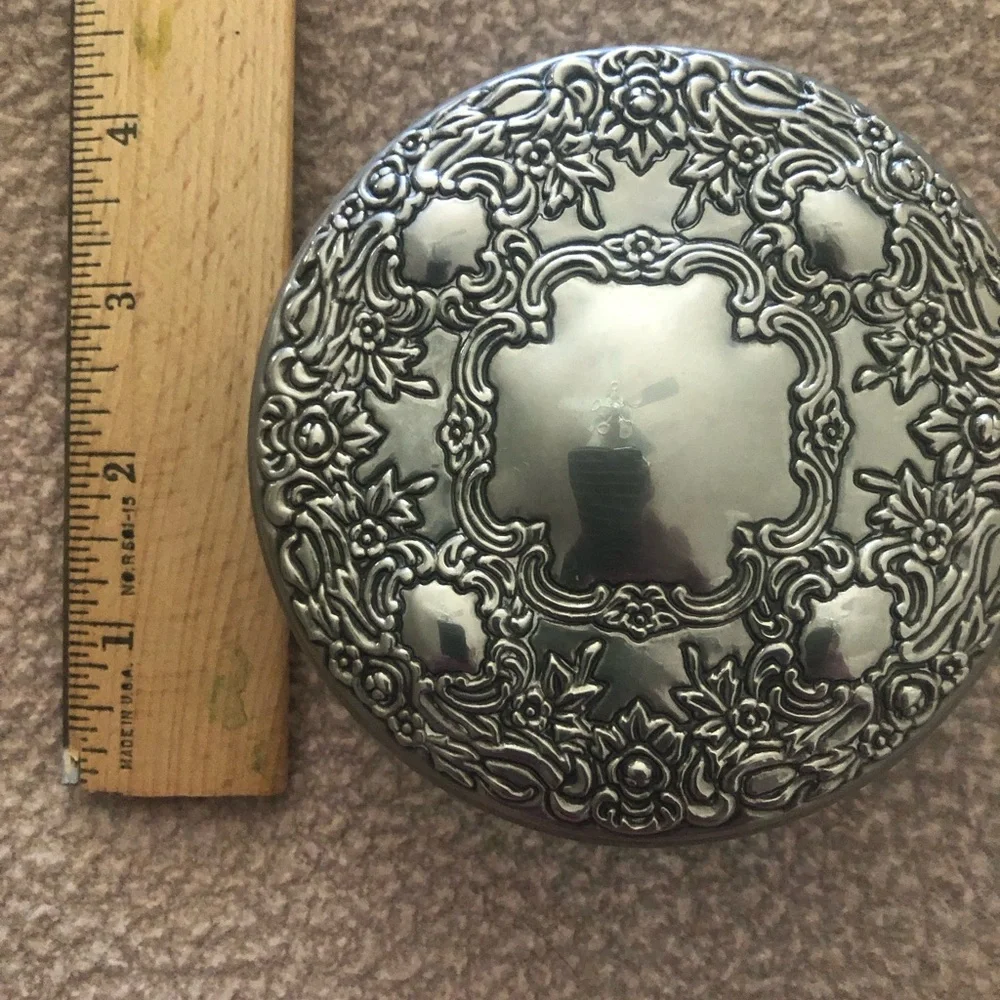 Decorative Vintage Italian Cry Jewelry Trinket Dish with Ornate Silver-Tone Lid
